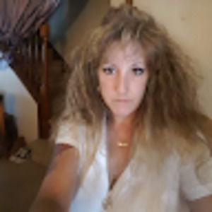 Meet your Posher, Stacey